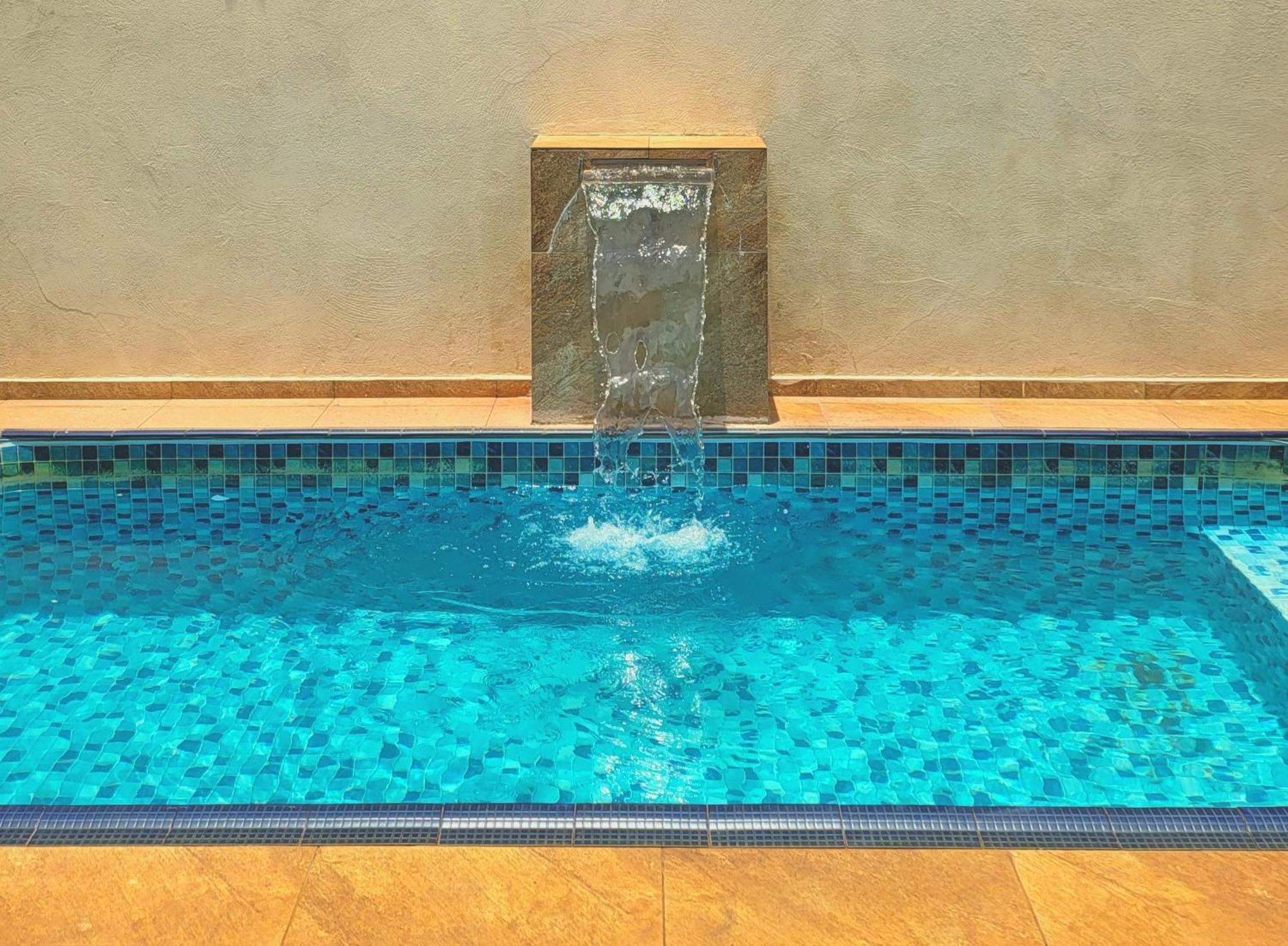Casa Melo 5 *